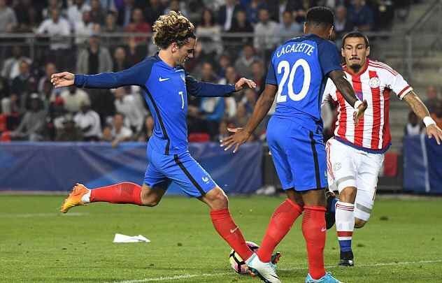 英超节礼日传统断裂！百年习俗因赛程压力首次让步（英超节礼日百年传统首次让步：赛程压力迫使改变）