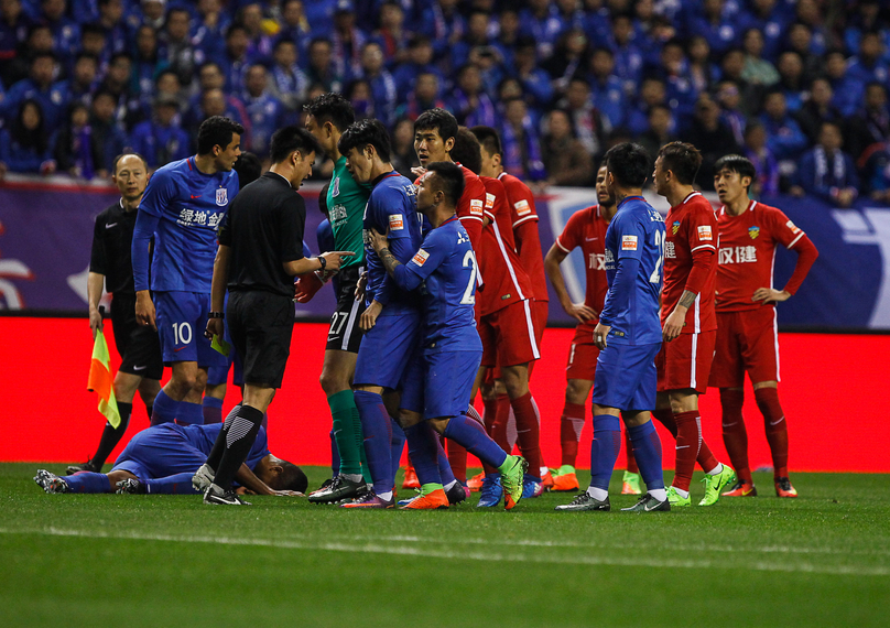 哈里王子48小时两次公开调侃特朗普，从ICE到世界杯火力不减哈里两度调侃特朗普特朗普暂未回应