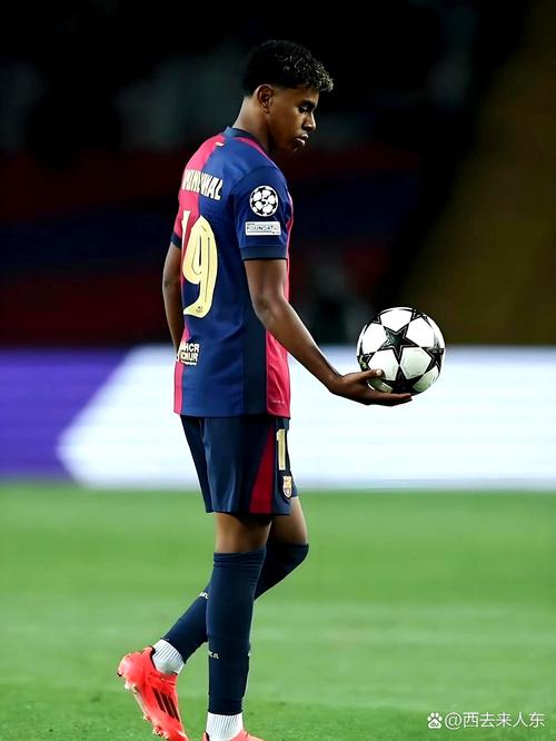 英媒：曼联希望租借加拉格尔，球员为踢世界杯愿意1月离队（英媒称曼联有意租借加拉格尔，为争世界杯席位球员愿冬窗离队）