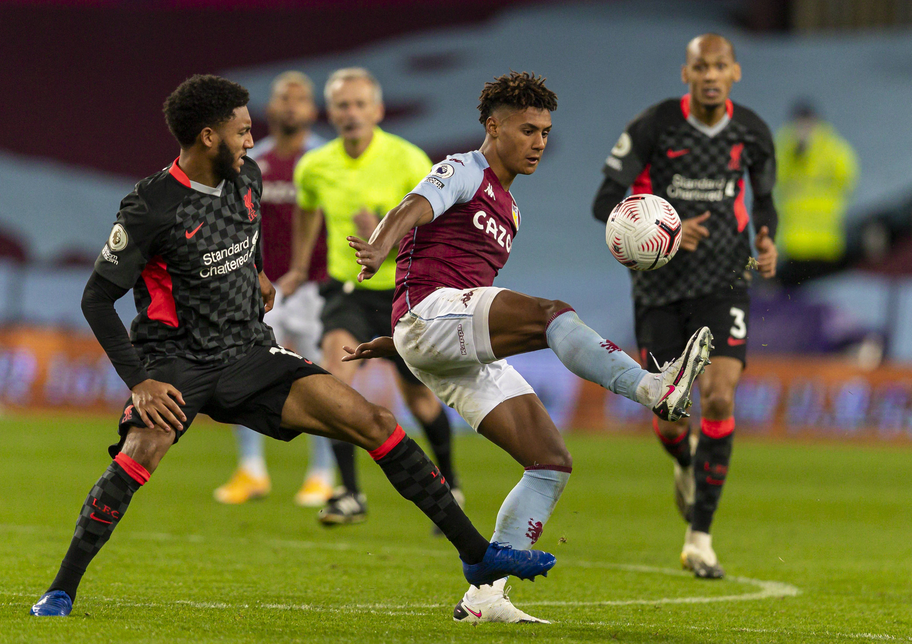 德转朱艺：阿里执法亚冠上海申花客战广岛三箭（德转朱艺：亚冠阿里主哨，申花客场挑战广岛三箭）